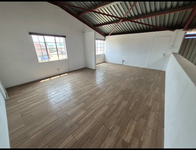 360M² FACTORY FOR SALE IN ANDERBOLT